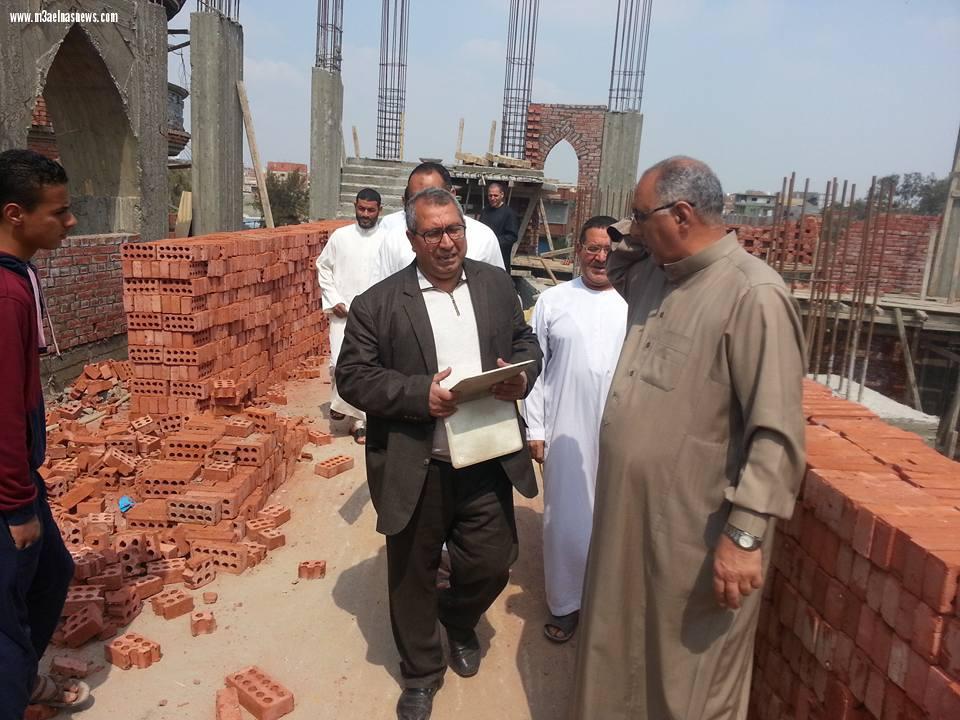 محافظ كفر الشيخ يوافق على دعم مليون و800 ألف جنيه لاستكمال مسجدين